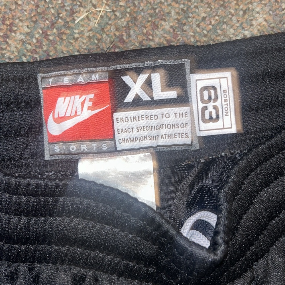 Nike NBA basketball shorts - Picture 3 of 6